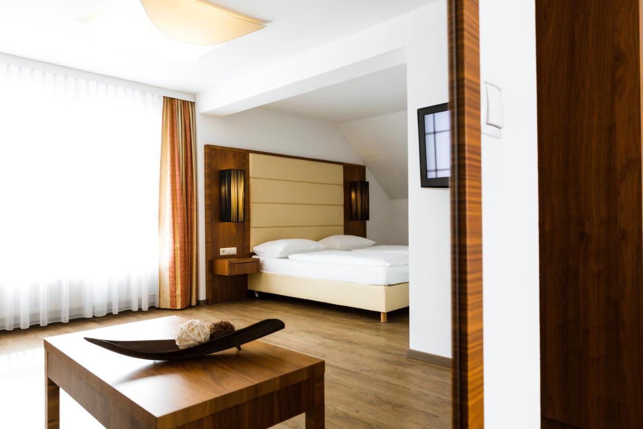 Hotel Kapeller อินส์บรุค ภายนอก รูปภาพ